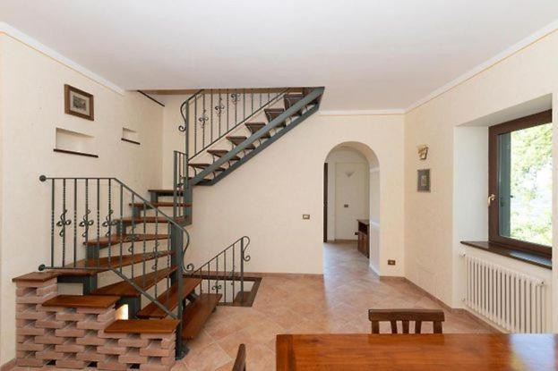 Casa Vacanze Montedoro モンテフィアスコーネ エクステリア 写真