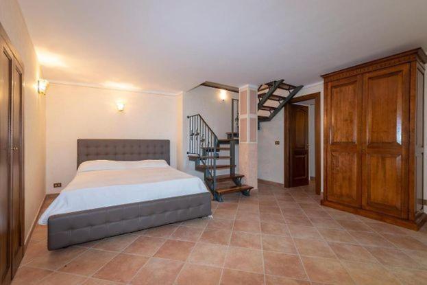 Casa Vacanze Montedoro モンテフィアスコーネ エクステリア 写真