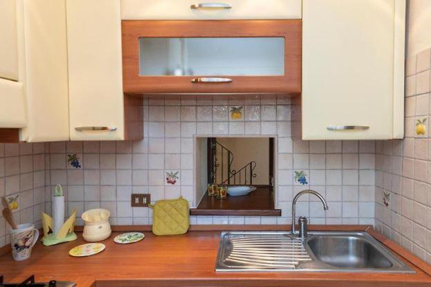 Casa Vacanze Montedoro モンテフィアスコーネ エクステリア 写真